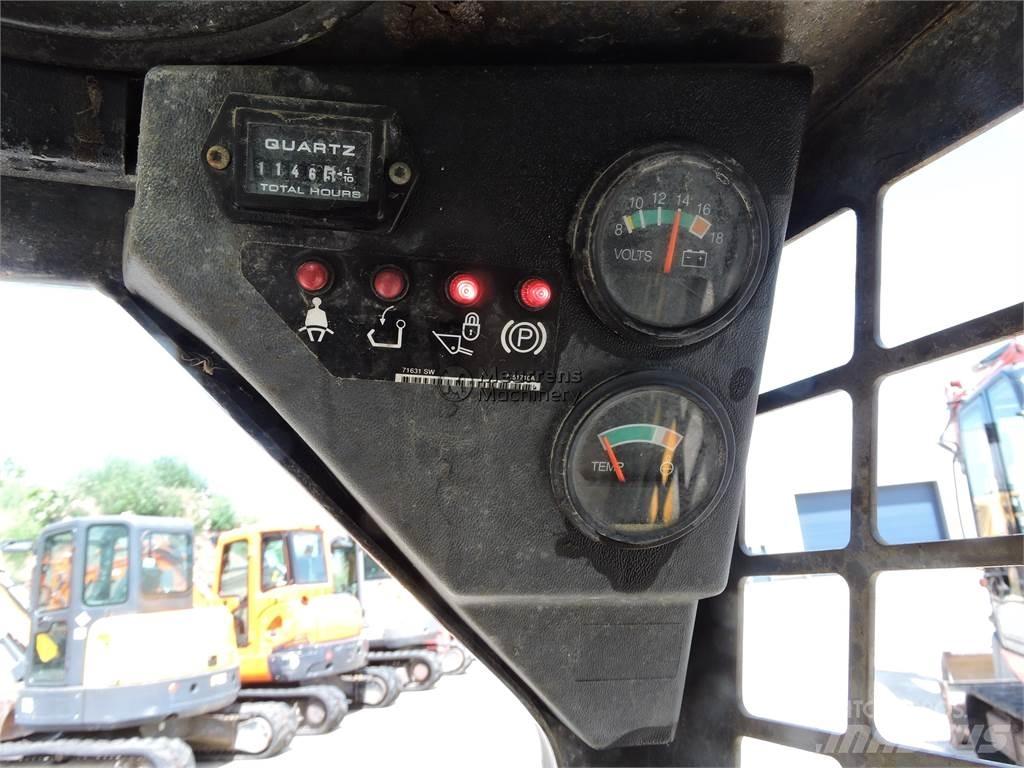 Bobcat S70 Фронтальные погрузчики
