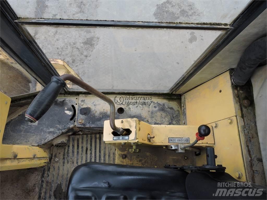 Bomag BW213D-2 Другие дорожные катки