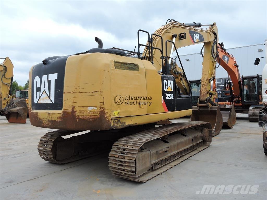 CAT 323EL Гусеничные экскаваторы
