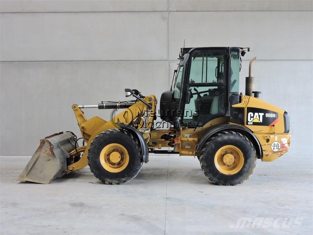 CAT 908H2 Фронтальные погрузчики