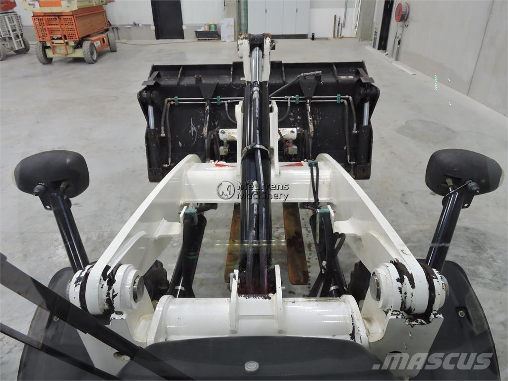 CAT 908M + FORK Фронтальные погрузчики