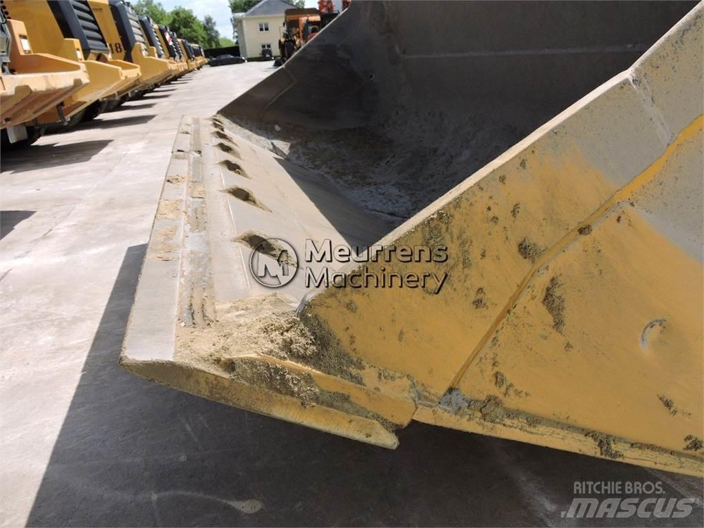 CAT 972M GERMAN Фронтальные погрузчики