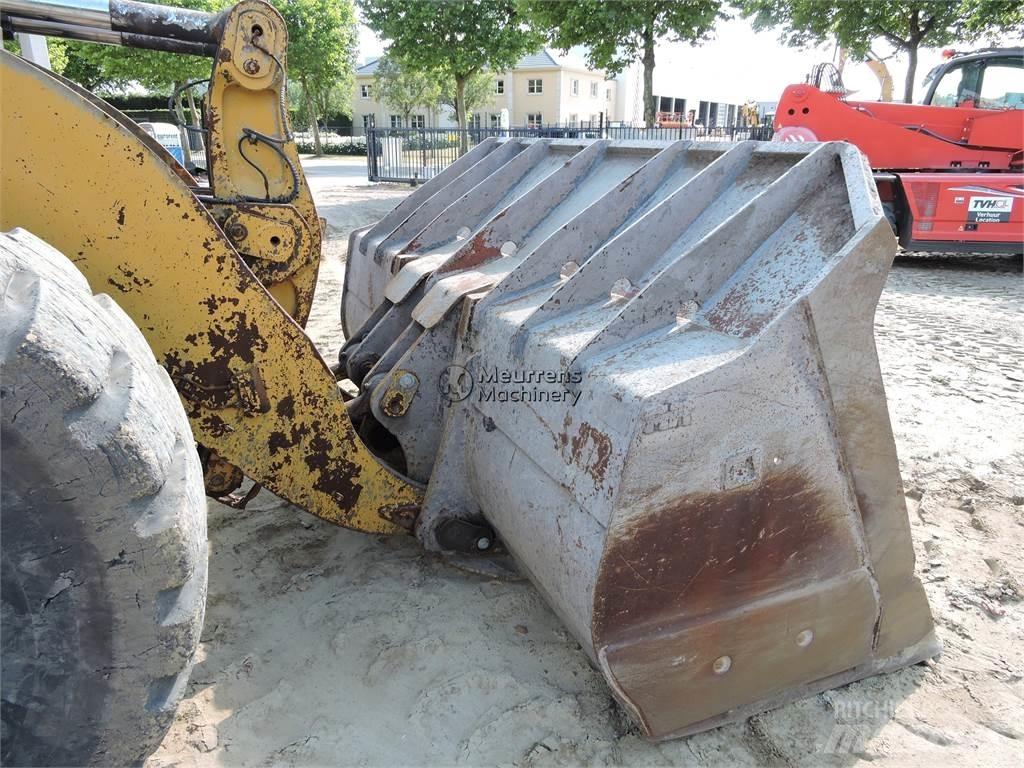 CAT 980M GERMAN Фронтальные погрузчики