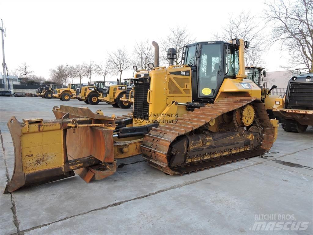CAT D6NLGP Бульдозеры
