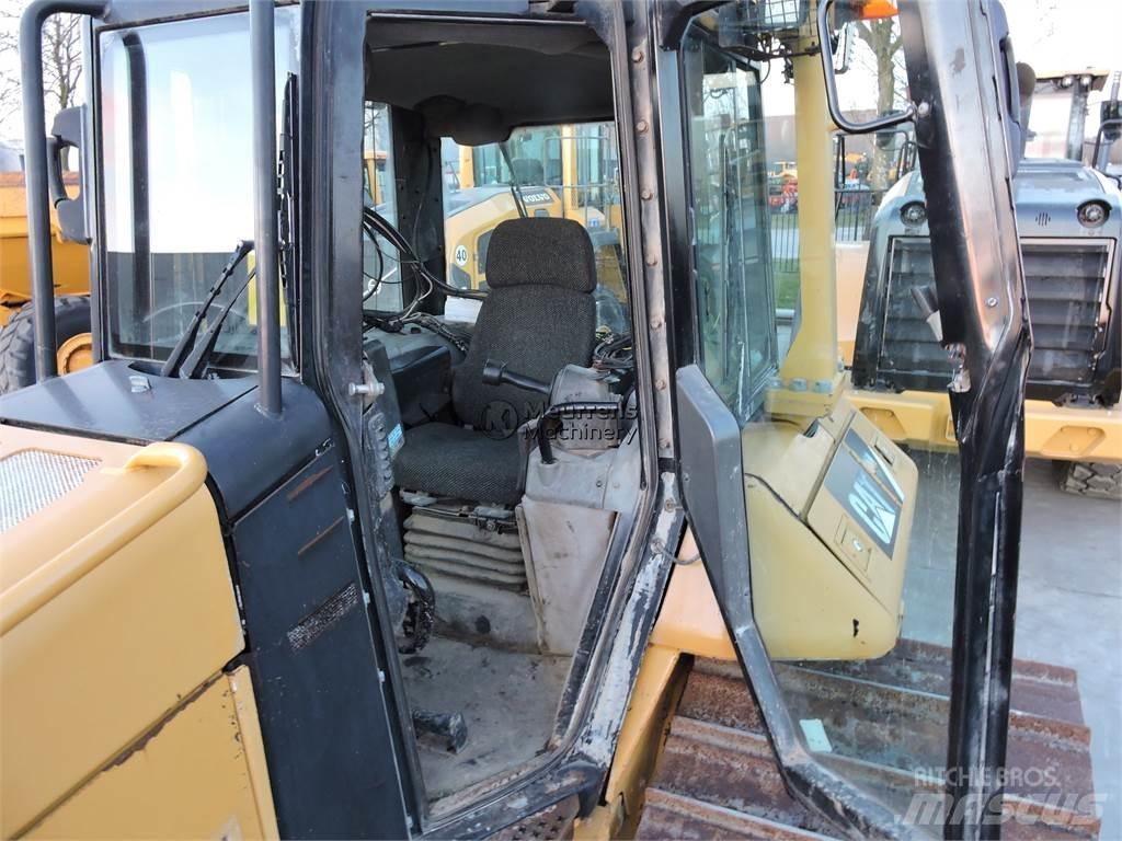CAT D6NLGP Бульдозеры