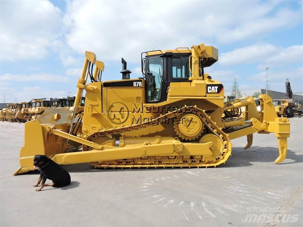 CAT D7R Бульдозеры