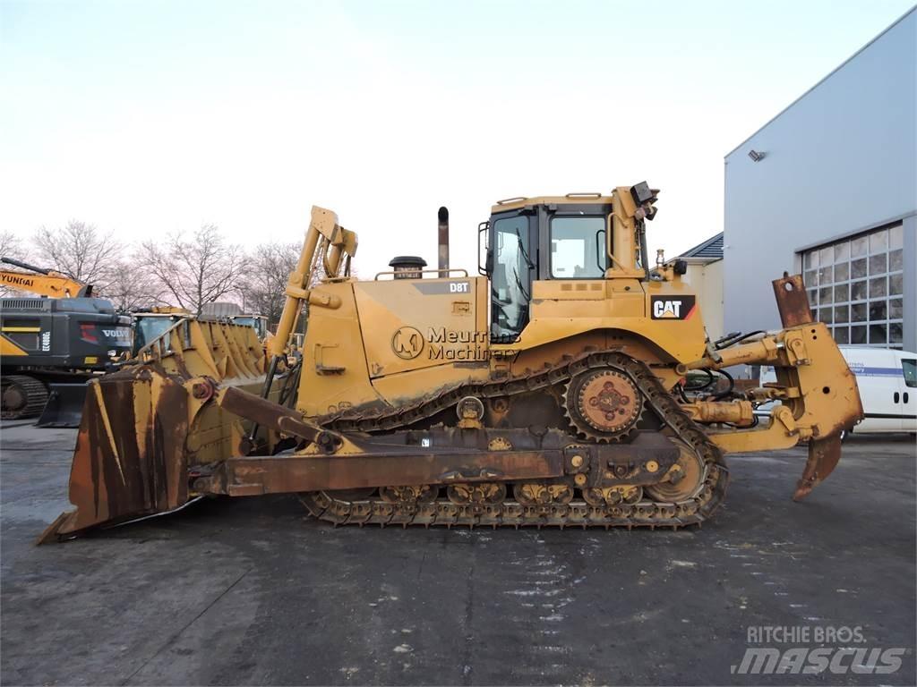 CAT D8T Бульдозеры