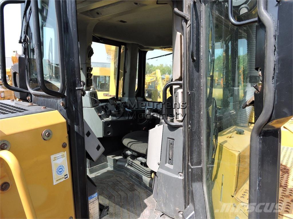 CAT D8T GERMAN Бульдозеры