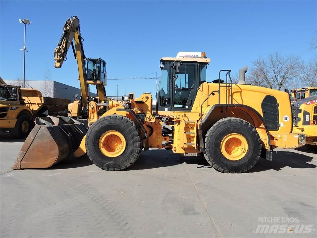 Hyundai HL970 Фронтальные погрузчики