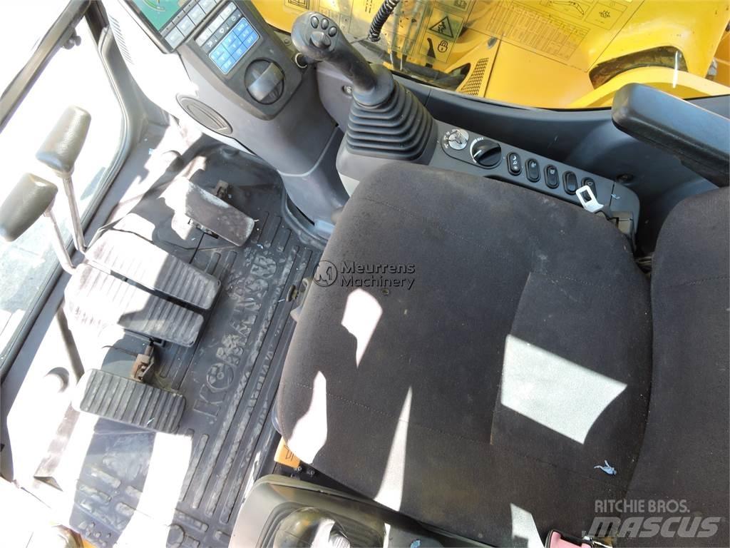 Komatsu PC228 Гусеничные экскаваторы