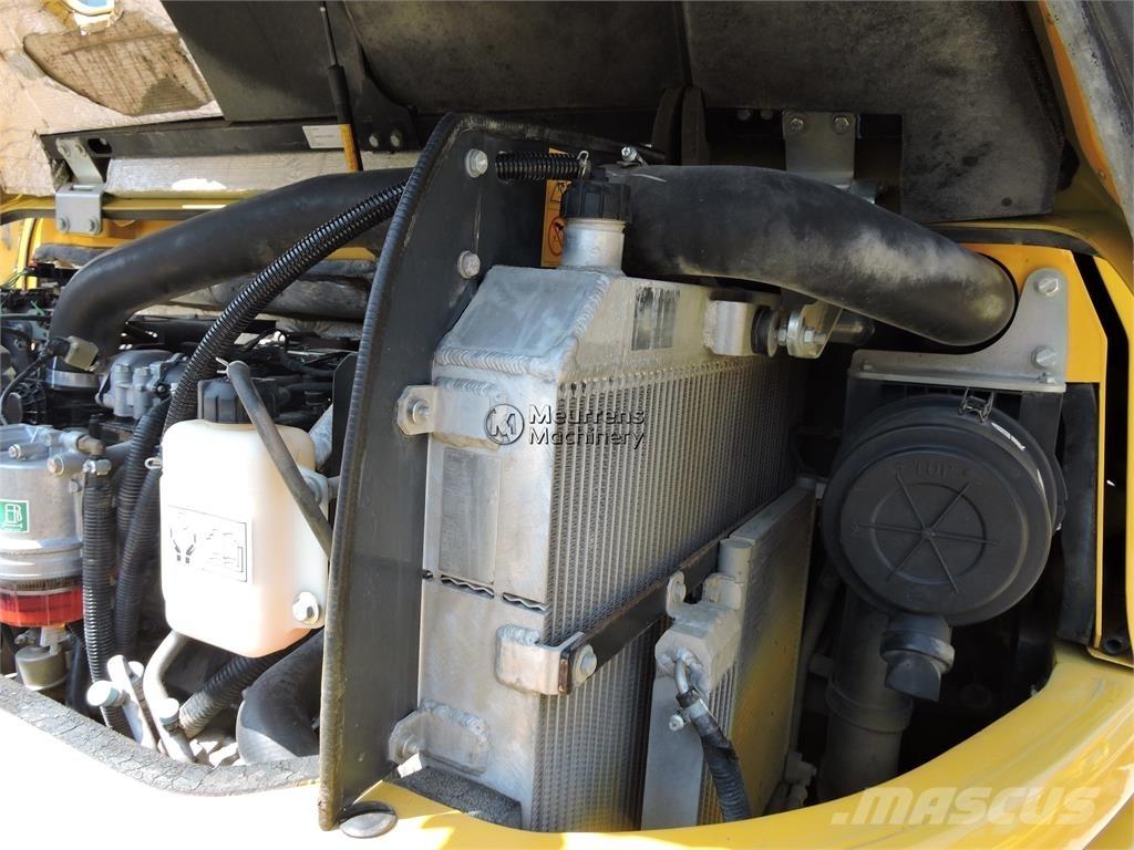 Komatsu PC80 Строительная техника - Другие