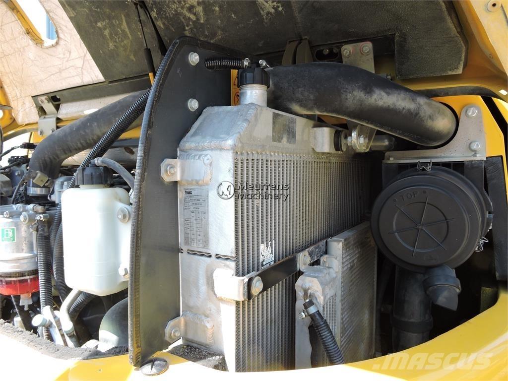 Komatsu PC80 Строительная техника - Другие