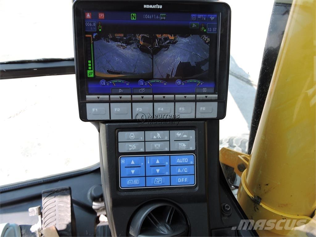 Komatsu PW148 Колёсные экскаваторы