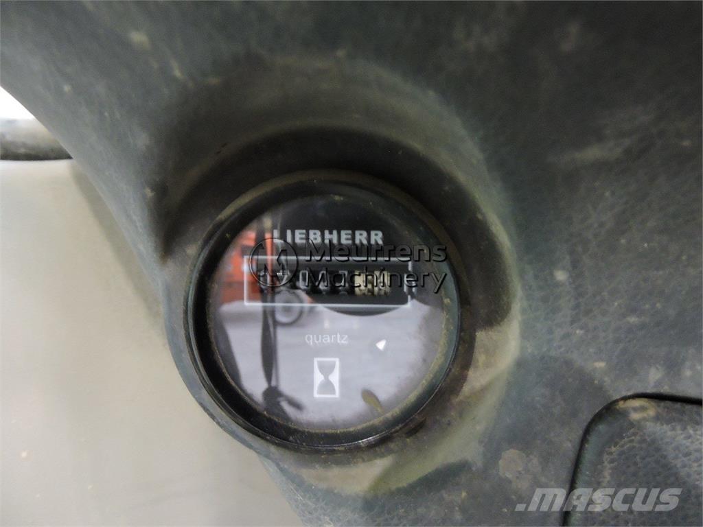 Liebherr A312 Колёсные экскаваторы