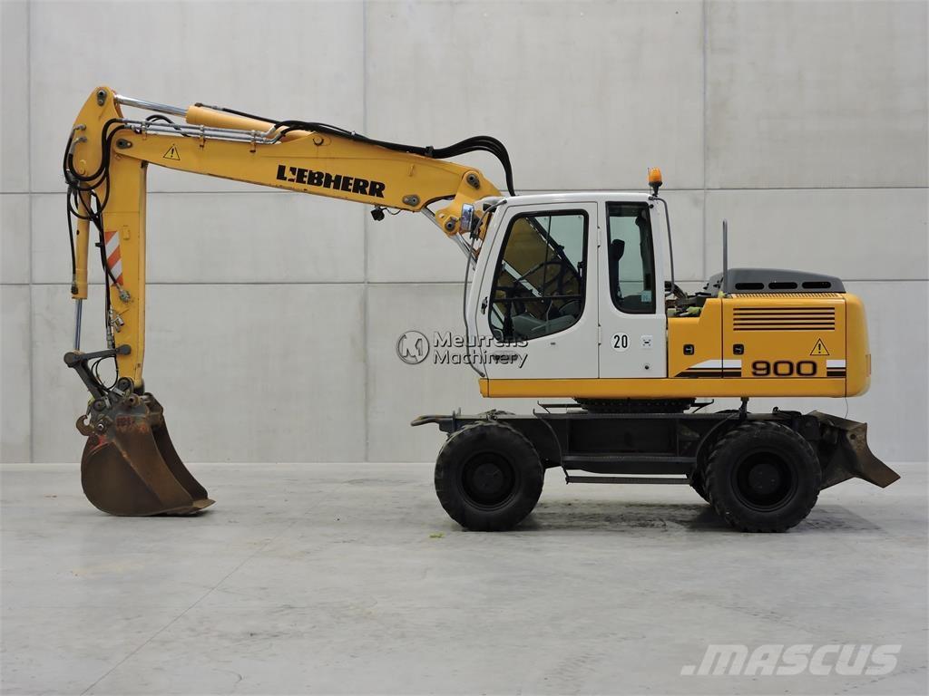Liebherr A900C Колёсные экскаваторы