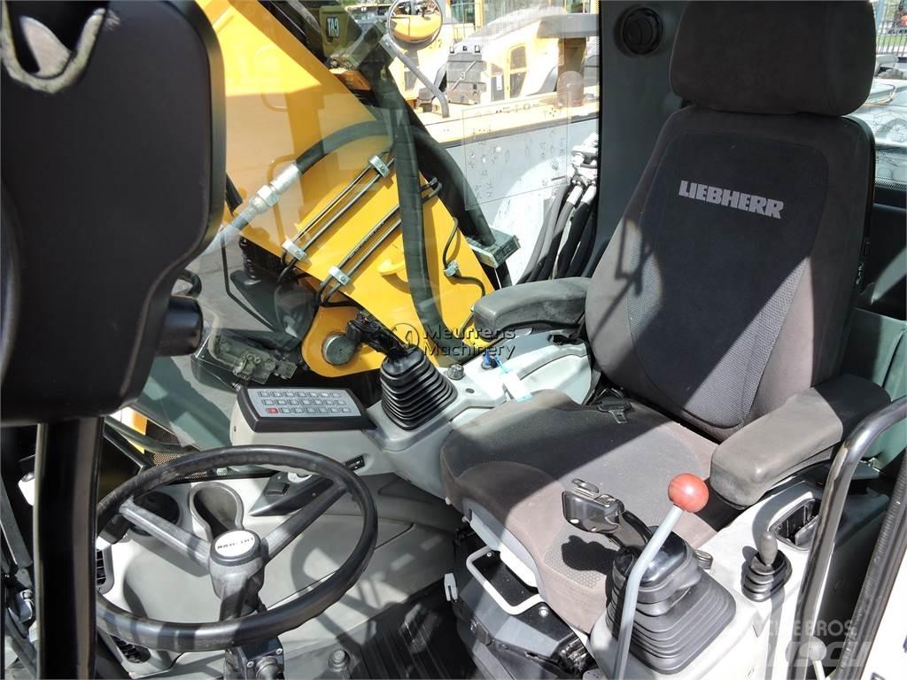 Liebherr A918 Колёсные экскаваторы