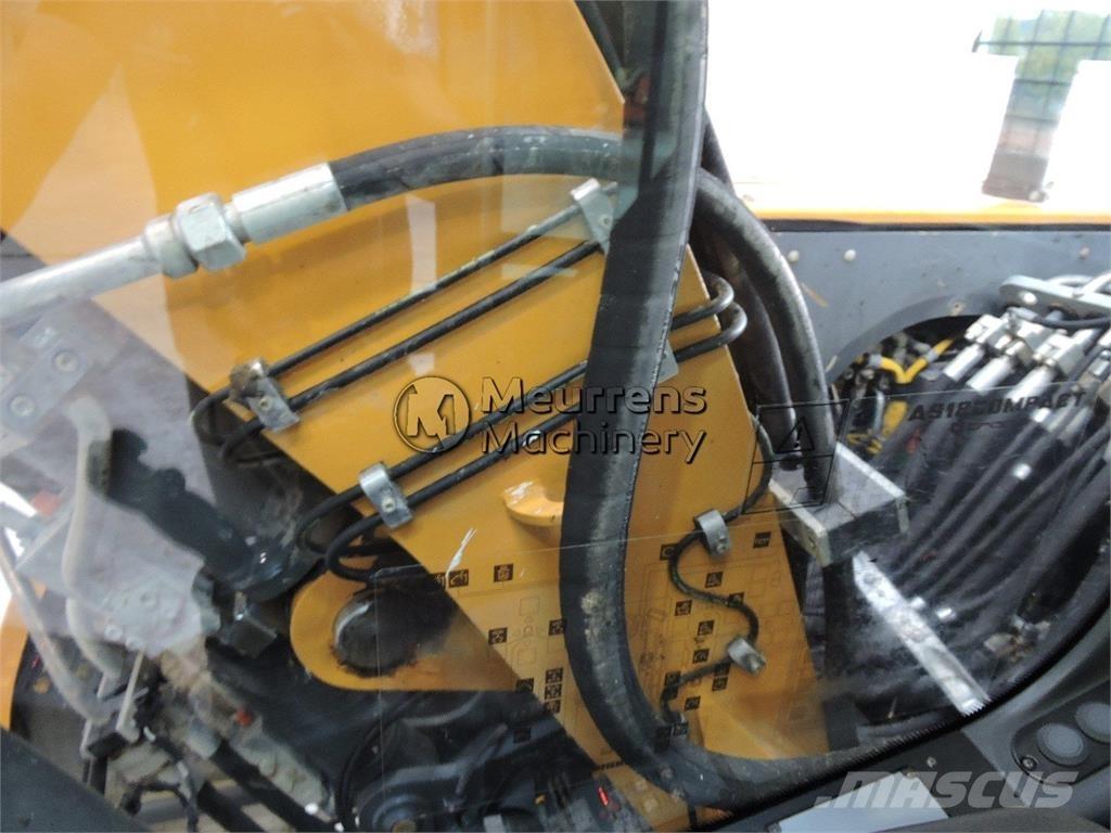Liebherr A918 Колёсные экскаваторы