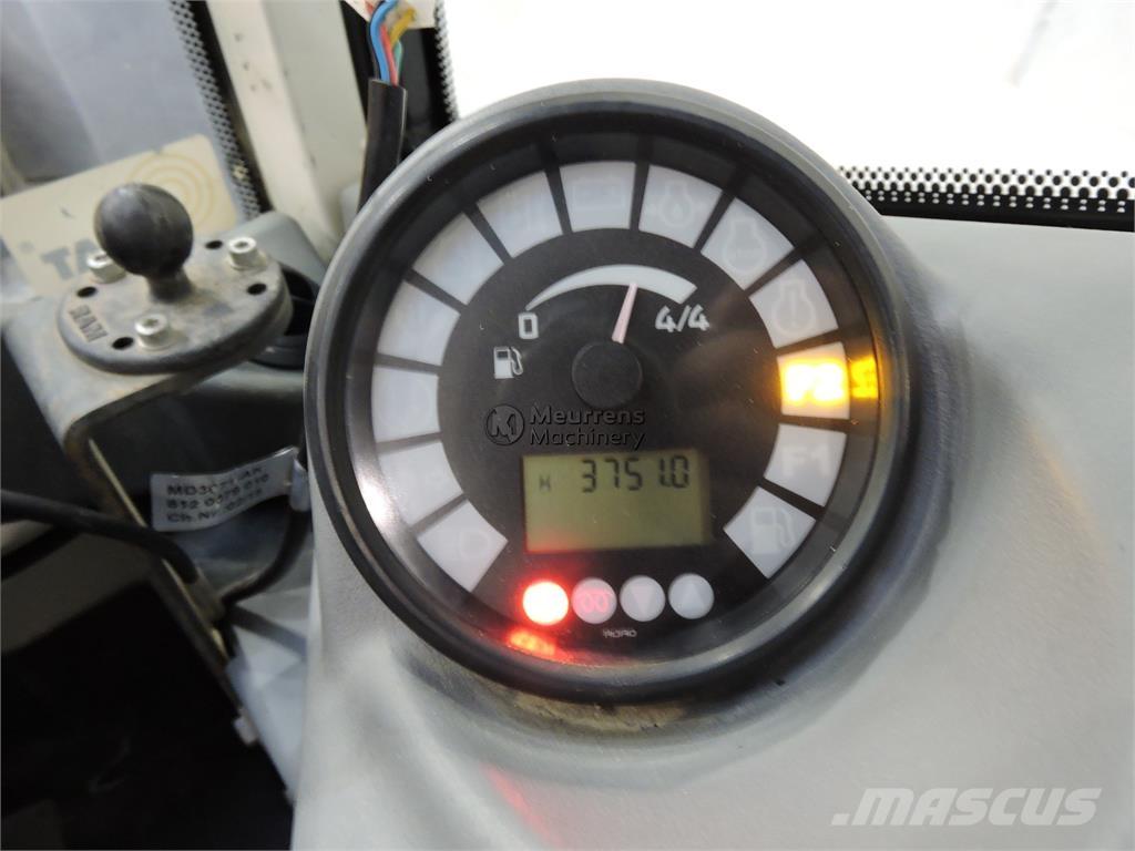 Liebherr L508 + FORK Фронтальные погрузчики