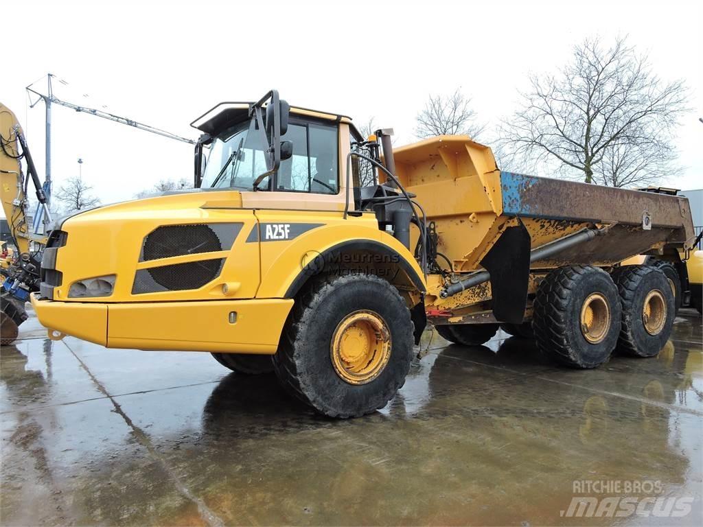 Volvo A25F Шарнирно-сочленённые самосвалы