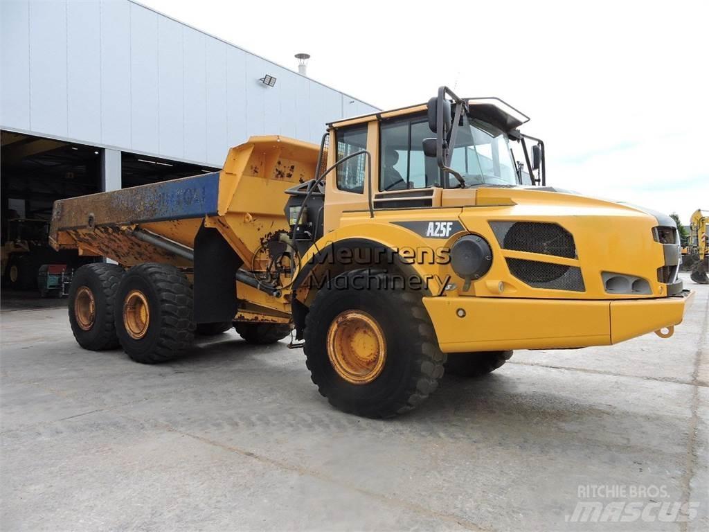 Volvo A25F Шарнирно-сочленённые самосвалы