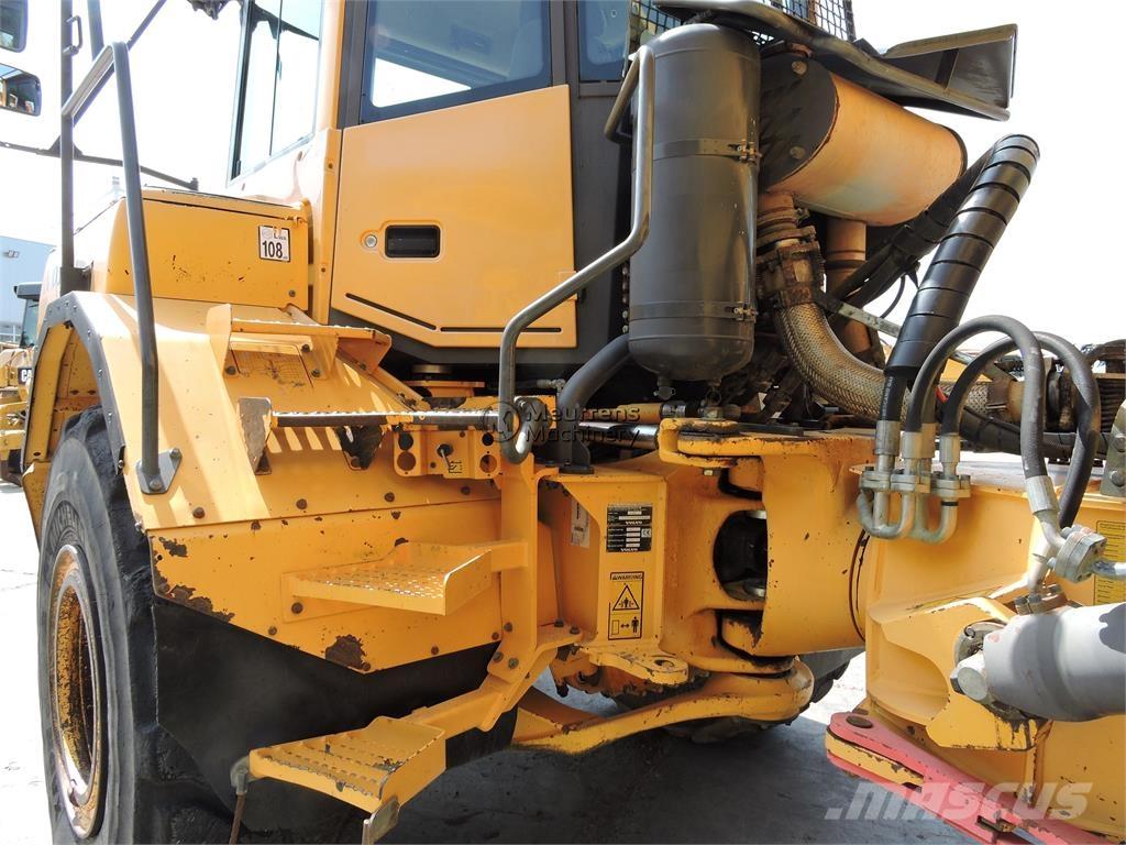 Volvo A30E Шарнирно-сочленённые самосвалы
