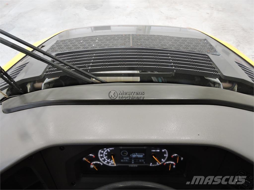 Volvo A30F Шарнирно-сочленённые самосвалы