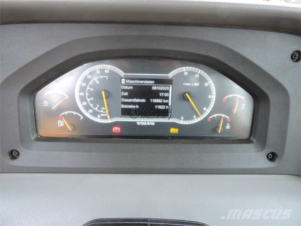 Volvo A30G Шарнирно-сочленённые самосвалы