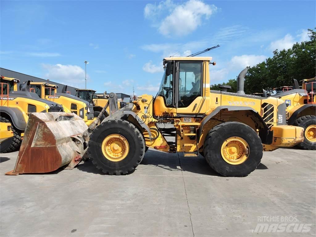 Volvo L120F Фронтальные погрузчики