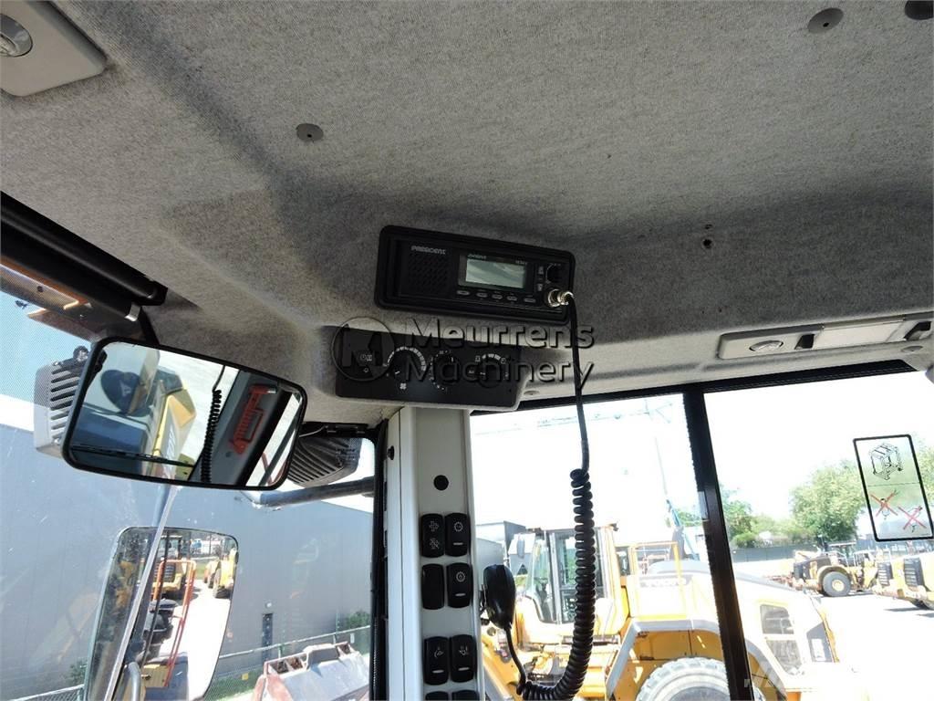 Volvo L120H Фронтальные погрузчики