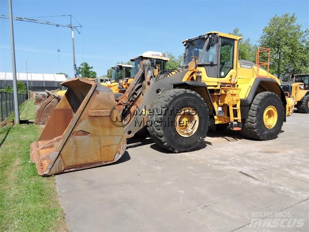 Volvo L220H Фронтальные погрузчики