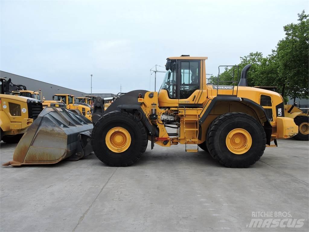 Volvo L250G GERMAN Фронтальные погрузчики
