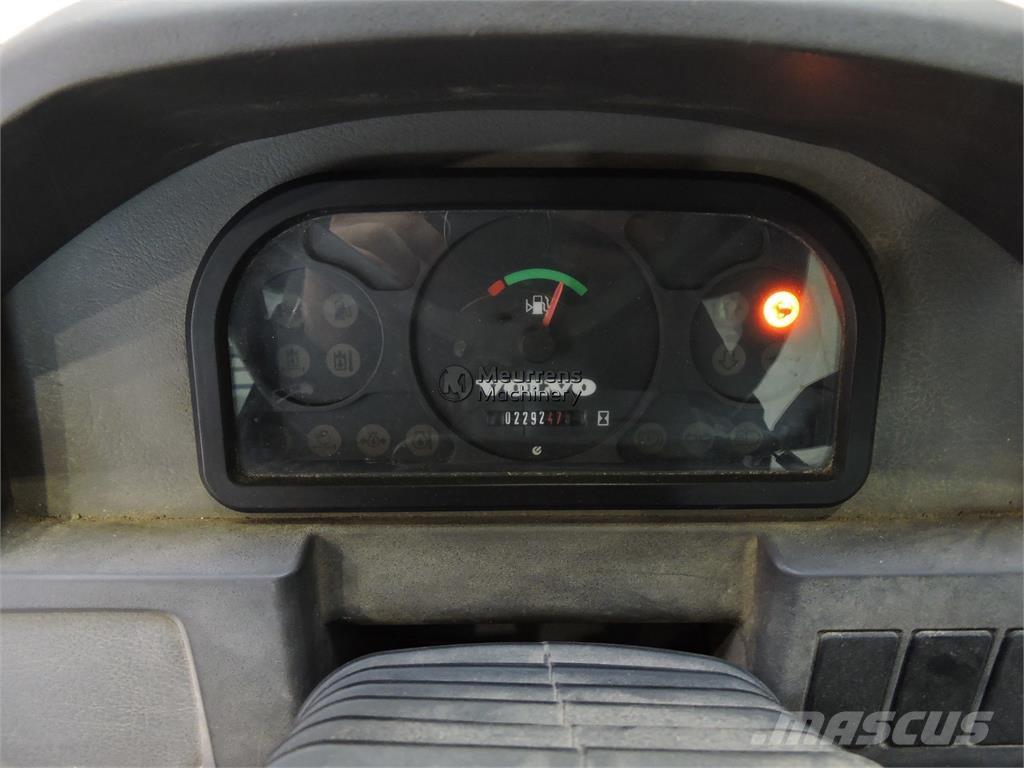 Volvo L25F + FORK Фронтальные погрузчики