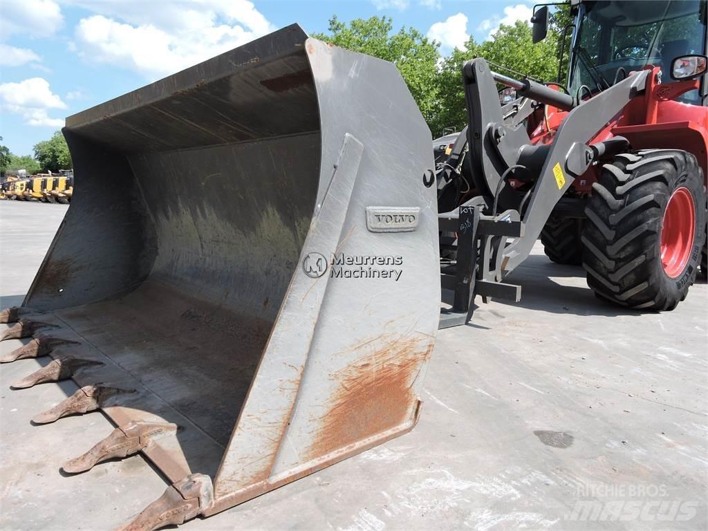 Volvo L35G Фронтальные погрузчики
