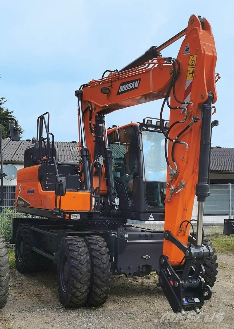 Doosan DX 160 W-7 Колёсные экскаваторы