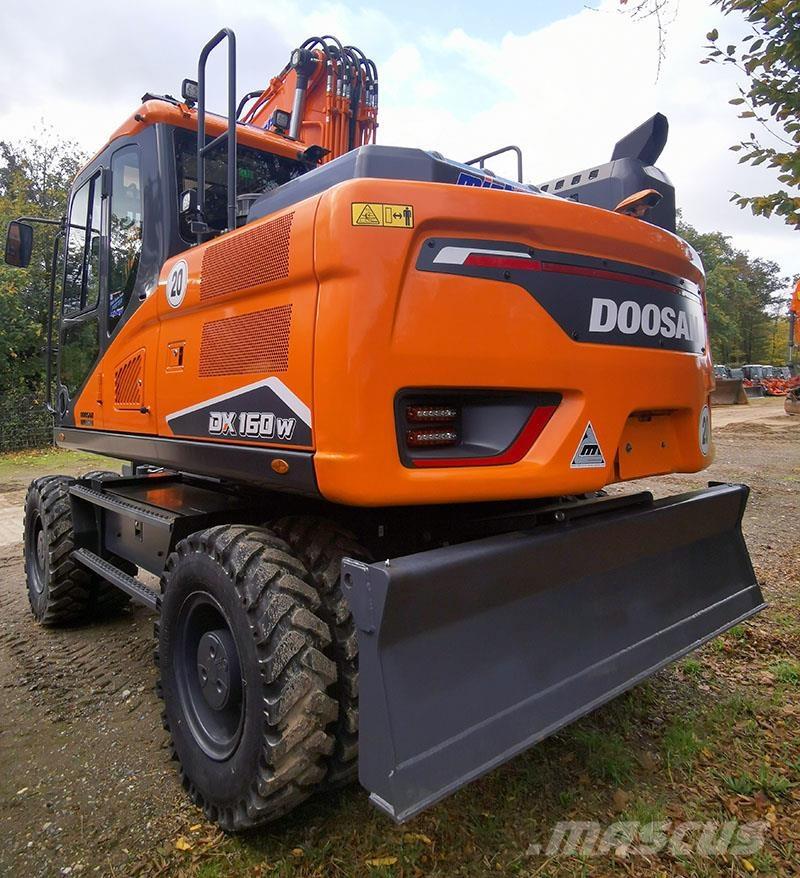 Doosan DX 160 W-7 Колёсные экскаваторы