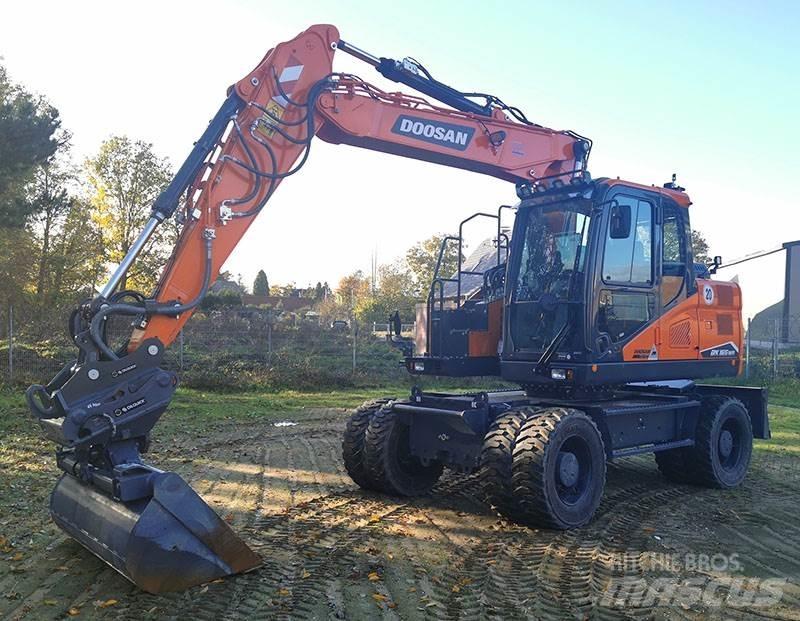 Doosan DX 165 WR-7 Колёсные экскаваторы