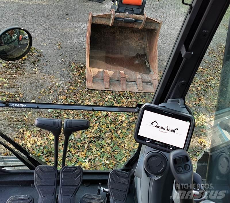 Doosan DX 210 LC-7 Гусеничные экскаваторы