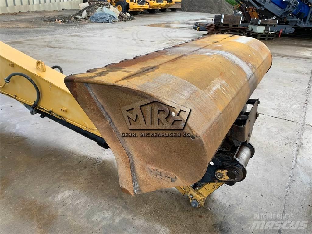 CAT 2000 mm Экскаваторные стрелы