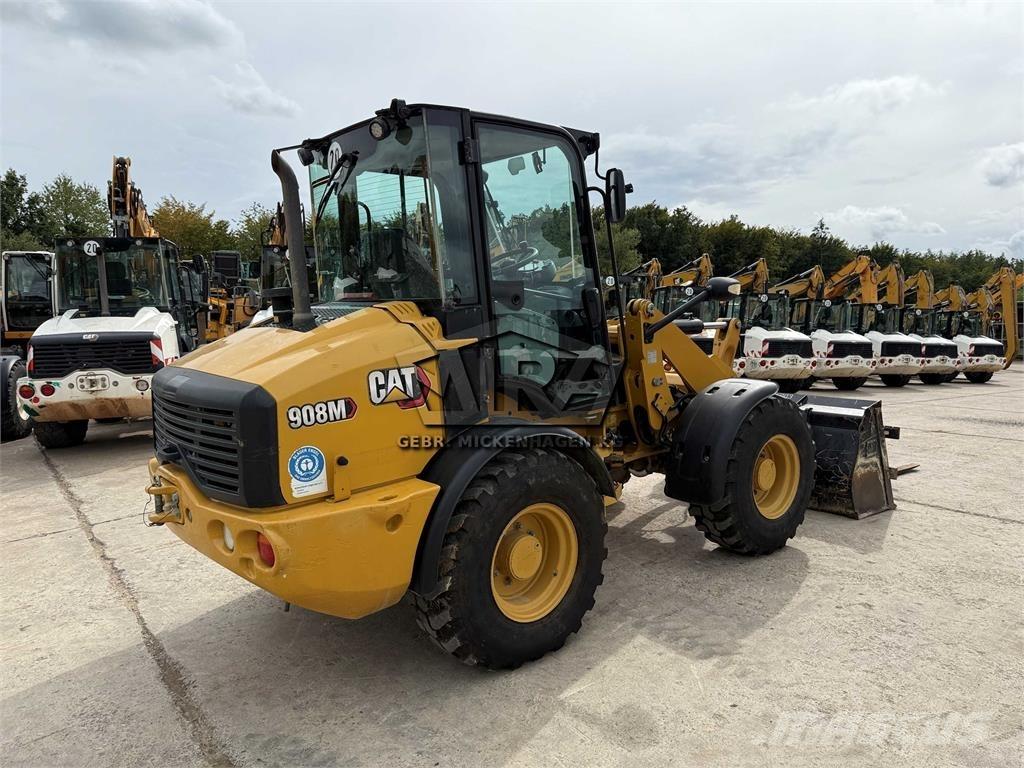 CAT 908 M Фронтальные погрузчики