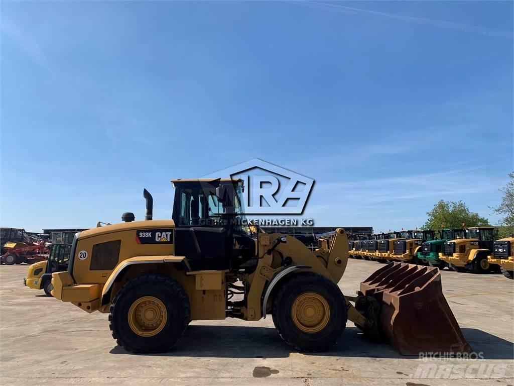 CAT 938K Фронтальные погрузчики