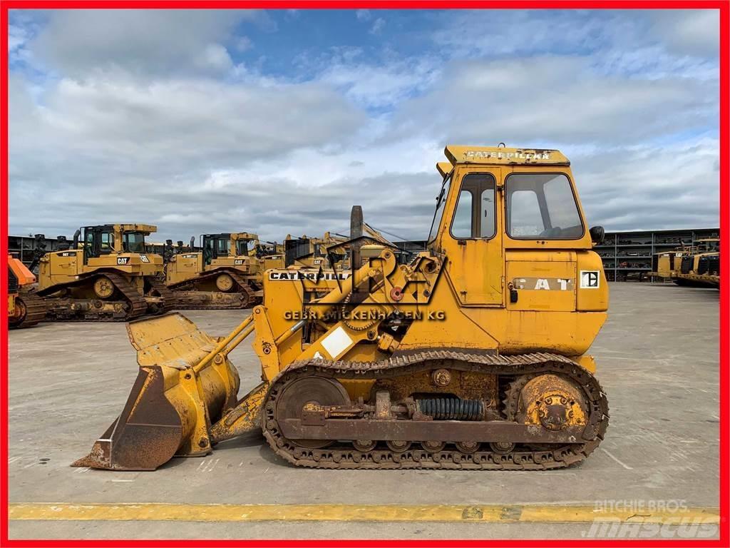 CAT 941 Гусеничные фронтальные погрузчики