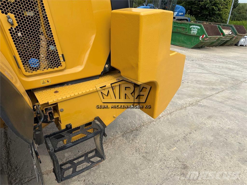CAT 972M XE Фронтальные погрузчики
