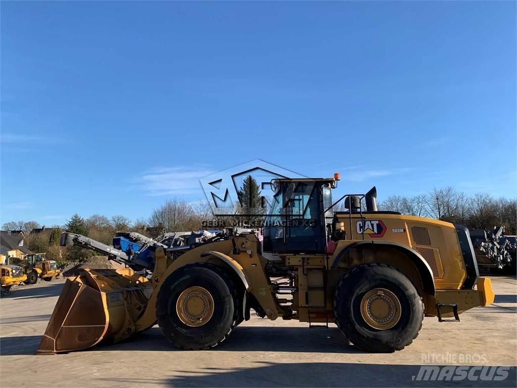 CAT 980M Фронтальные погрузчики