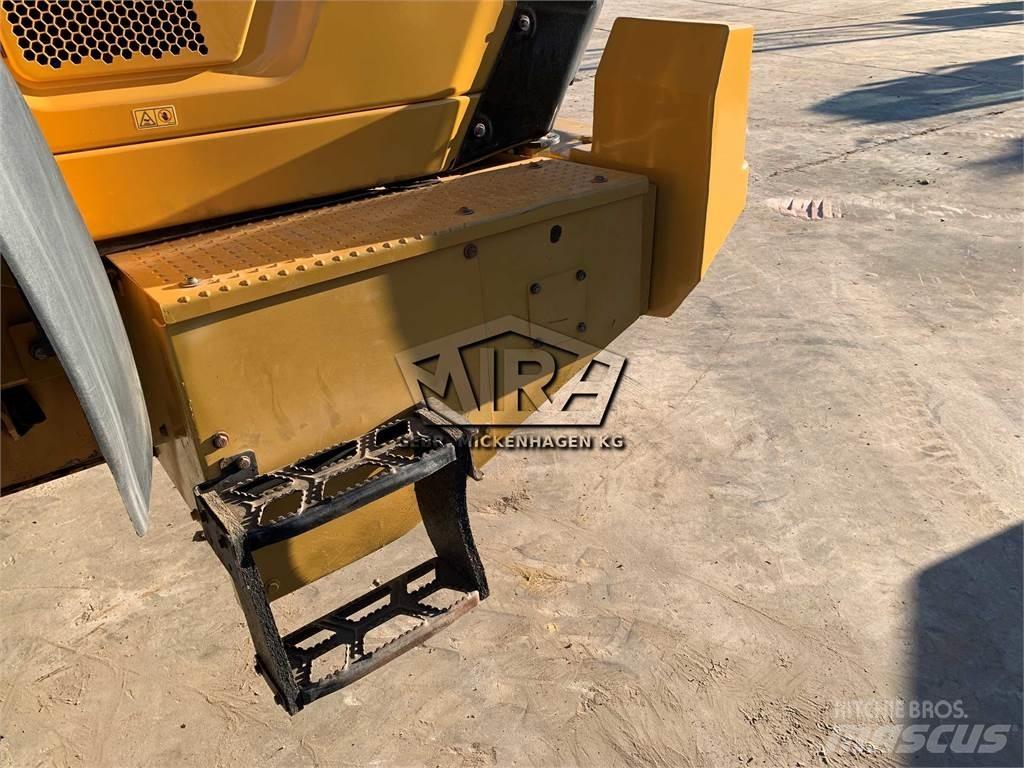 CAT 980M Фронтальные погрузчики