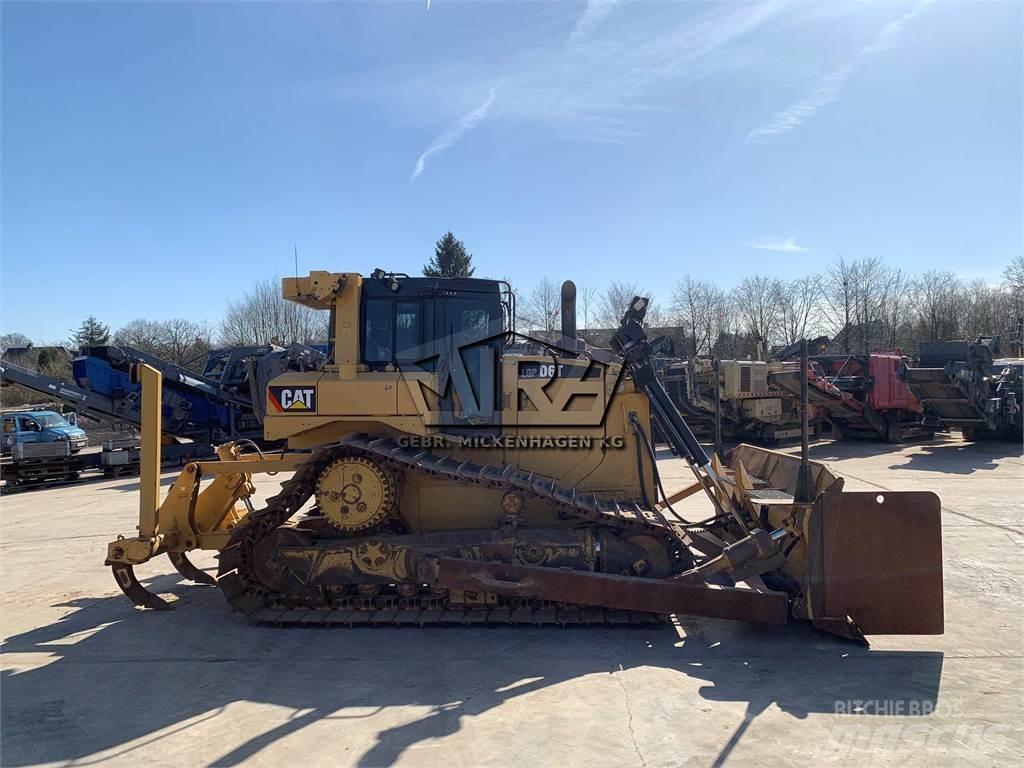 CAT D 6 T LGP Гусеничные бульдозеры