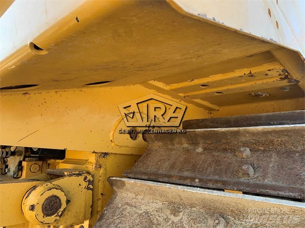 CAT D 6 T LGP Гусеничные бульдозеры