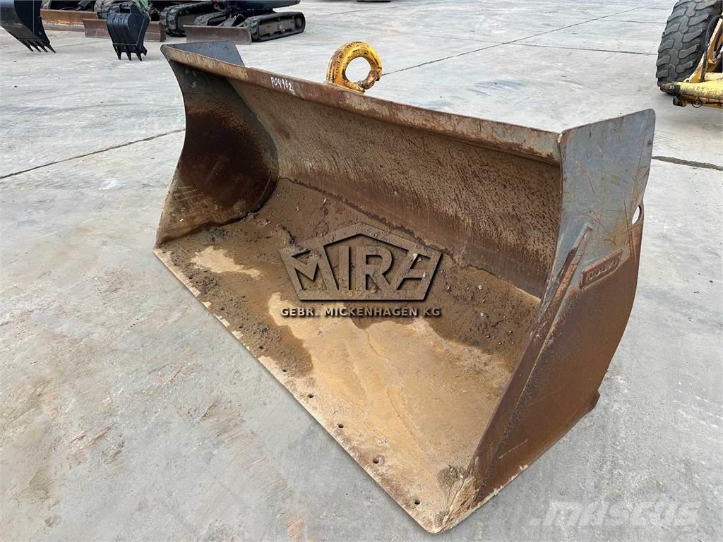 Volvo 2100 mm / L35 Ковши