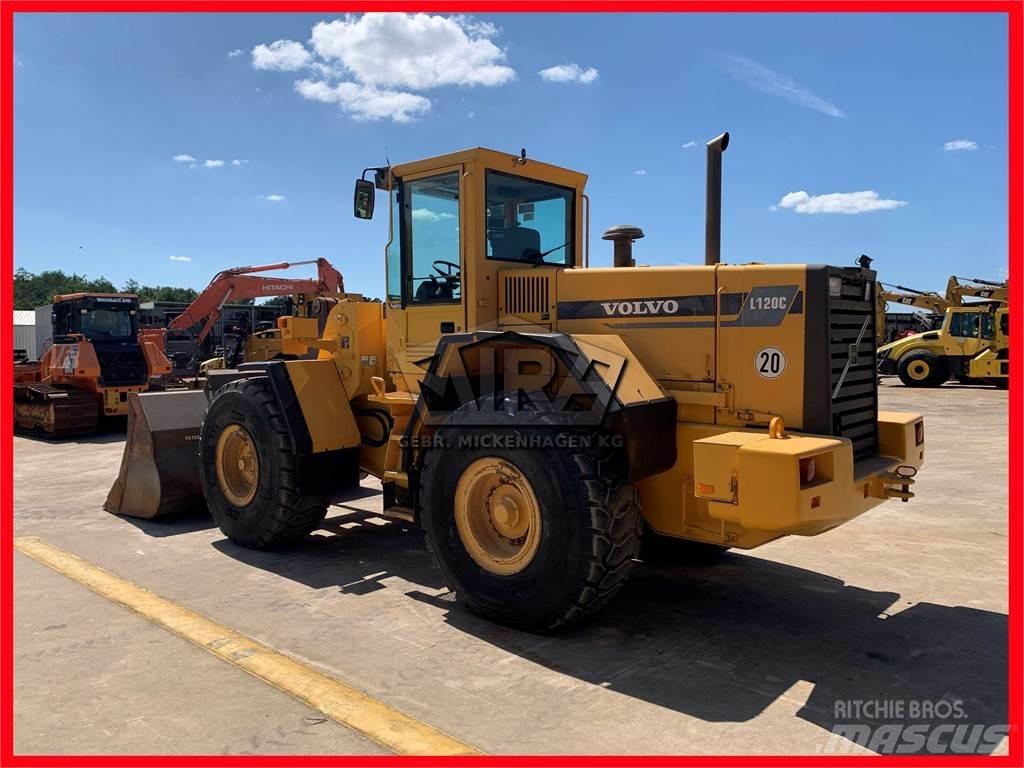 Volvo L 120 C Фронтальные погрузчики