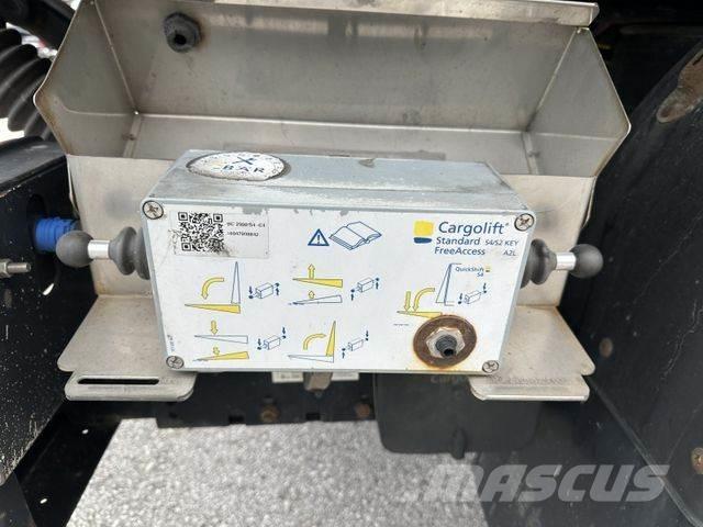  AKD 74 - 18 Прицепы-фургоны