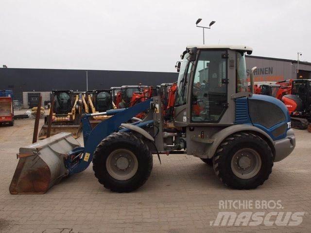 Atlas AR75E Фронтальные погрузчики